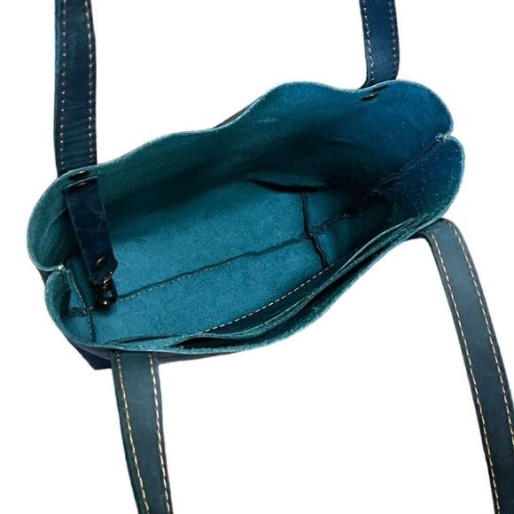 Full Grain Leather Tote in Midnight Blue - Picture 6 of 12